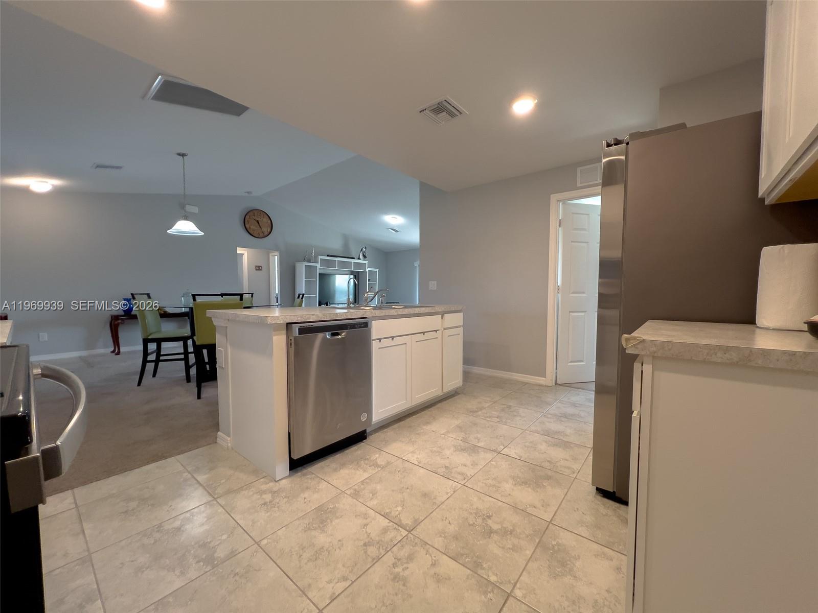 2507 NW 8th PL