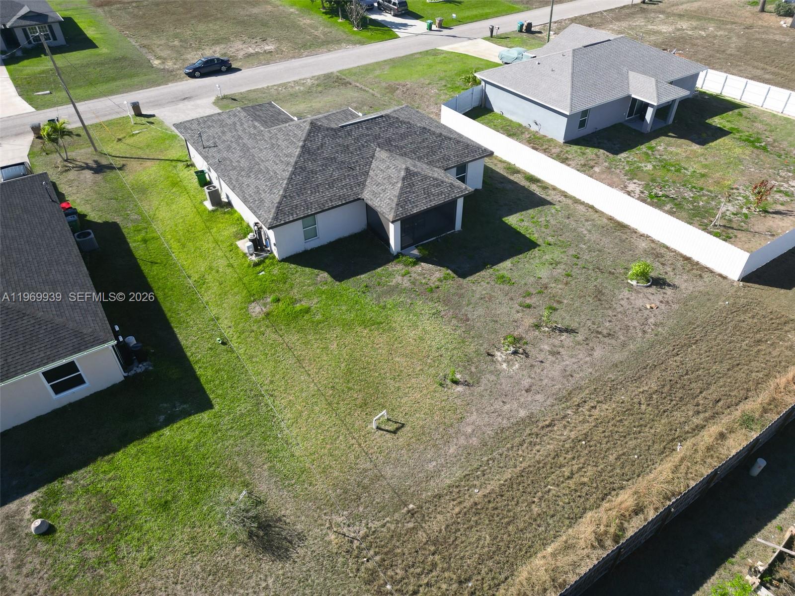 2507 NW 8th PL