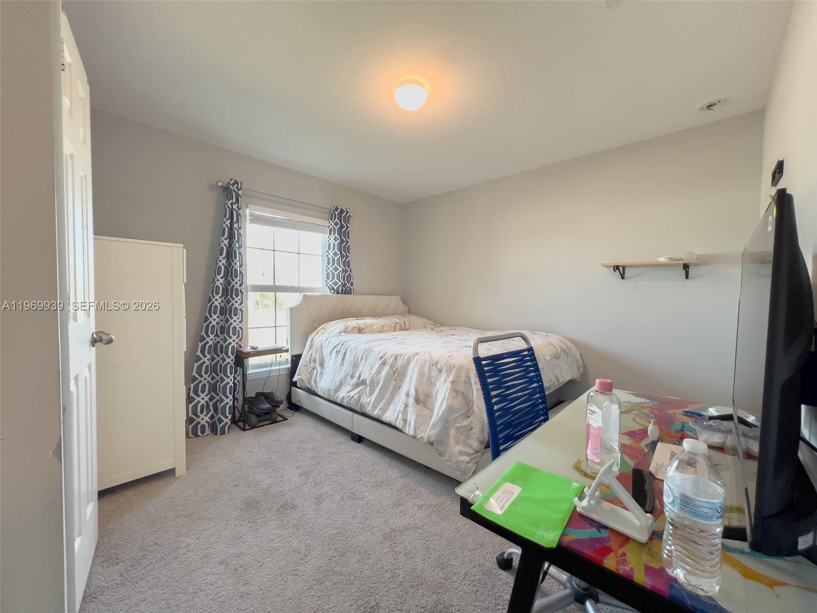 2507 NW 8th PL