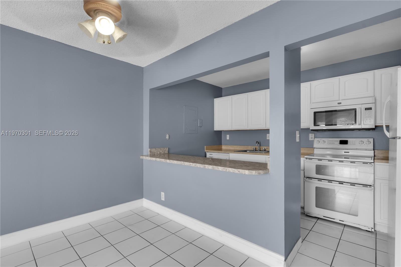 455 S Pine Island Rd # 303C