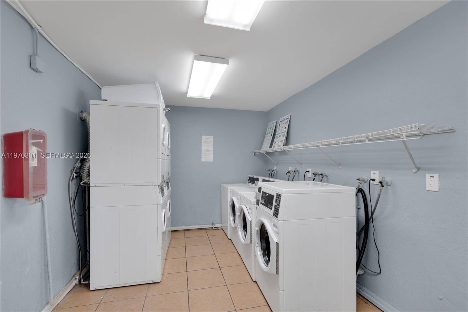 455 S Pine Island Rd # 303C