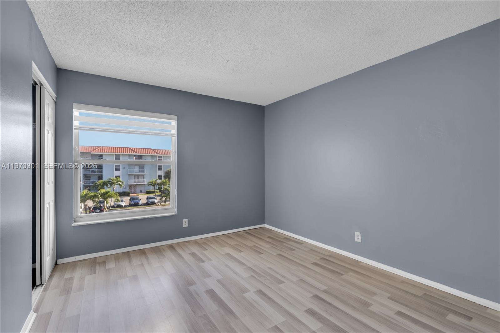 455 S Pine Island Rd # 303C