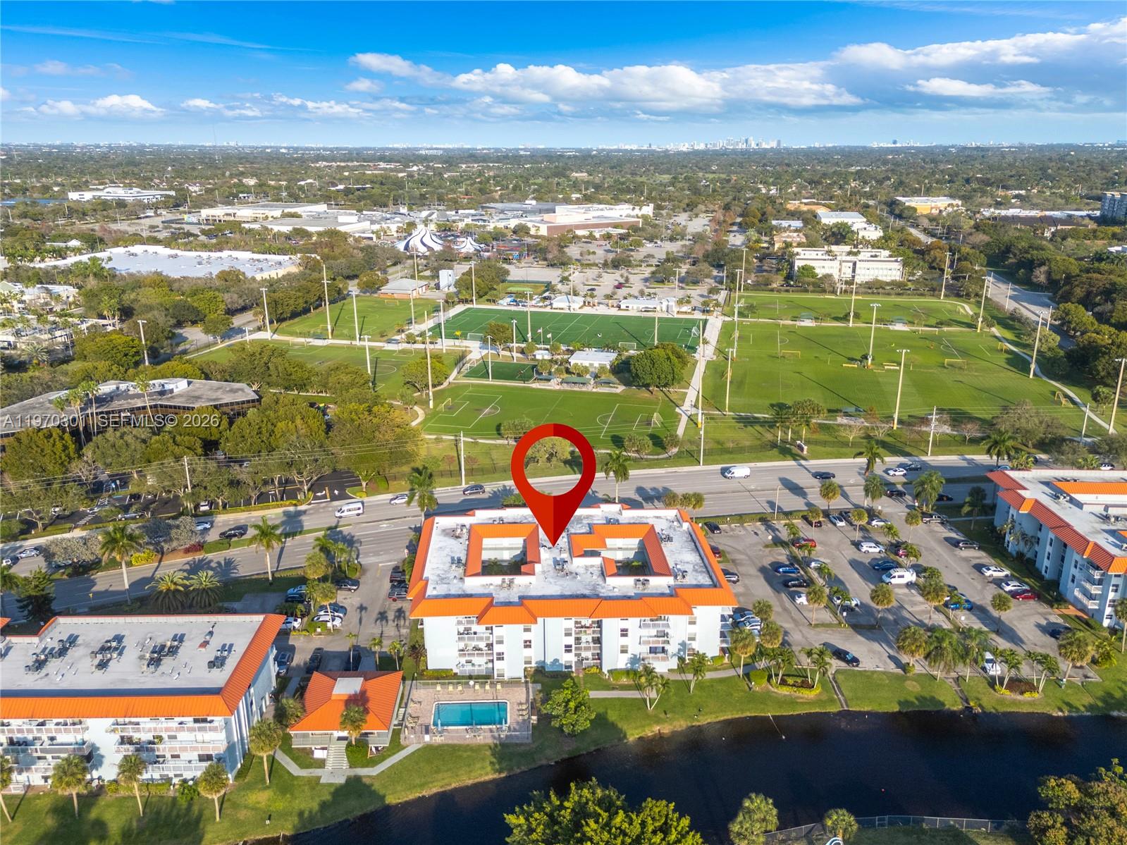 455 S Pine Island Rd # 303C