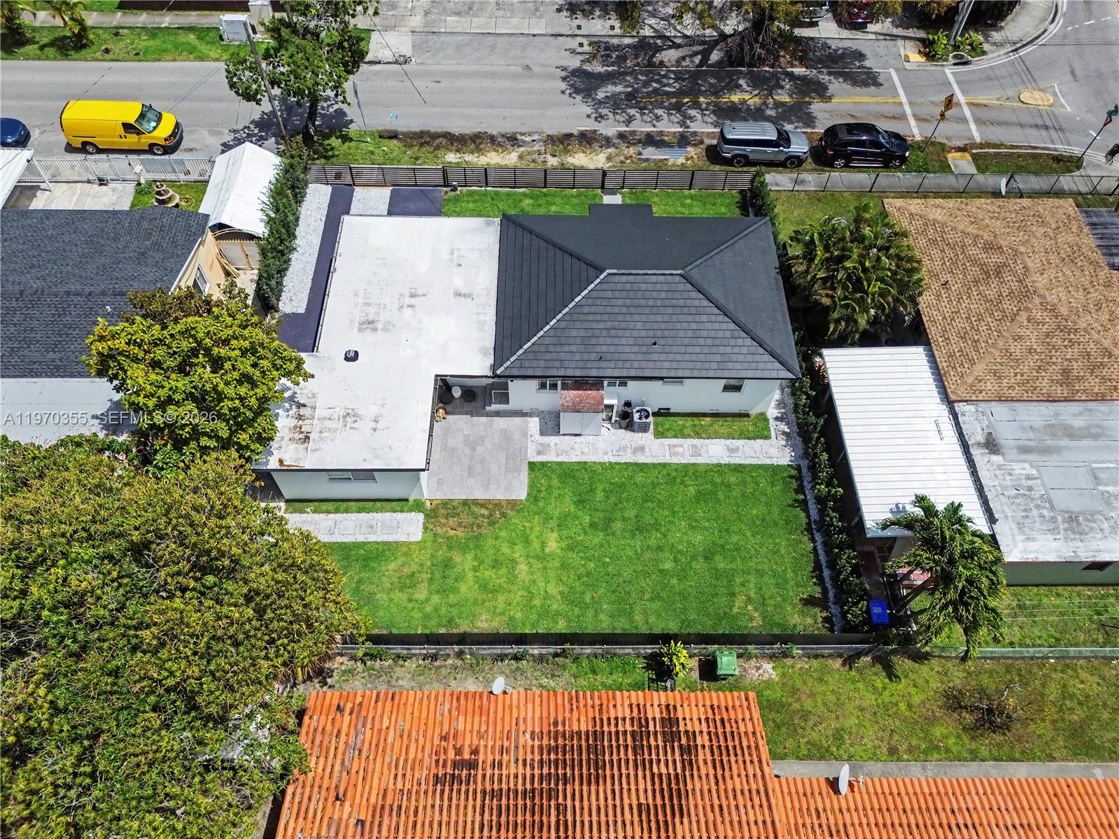 1530 SW 24th Ave