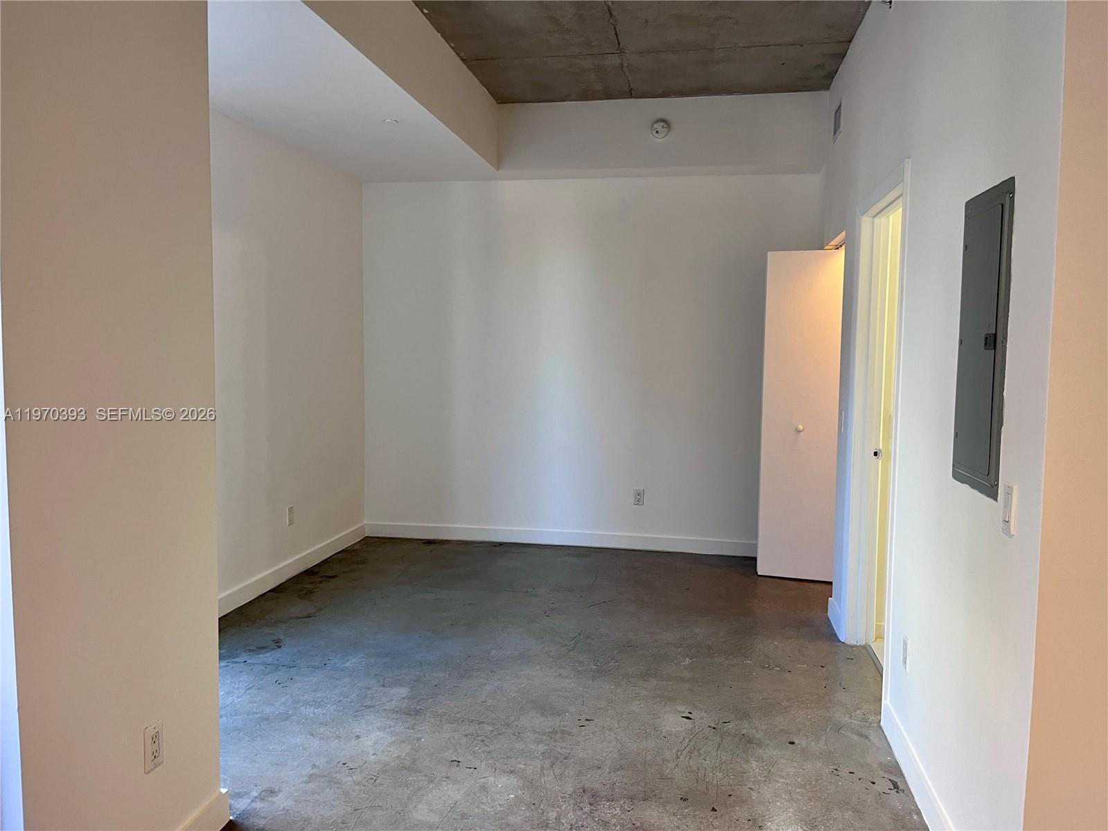 151 SE 1st St # 506
