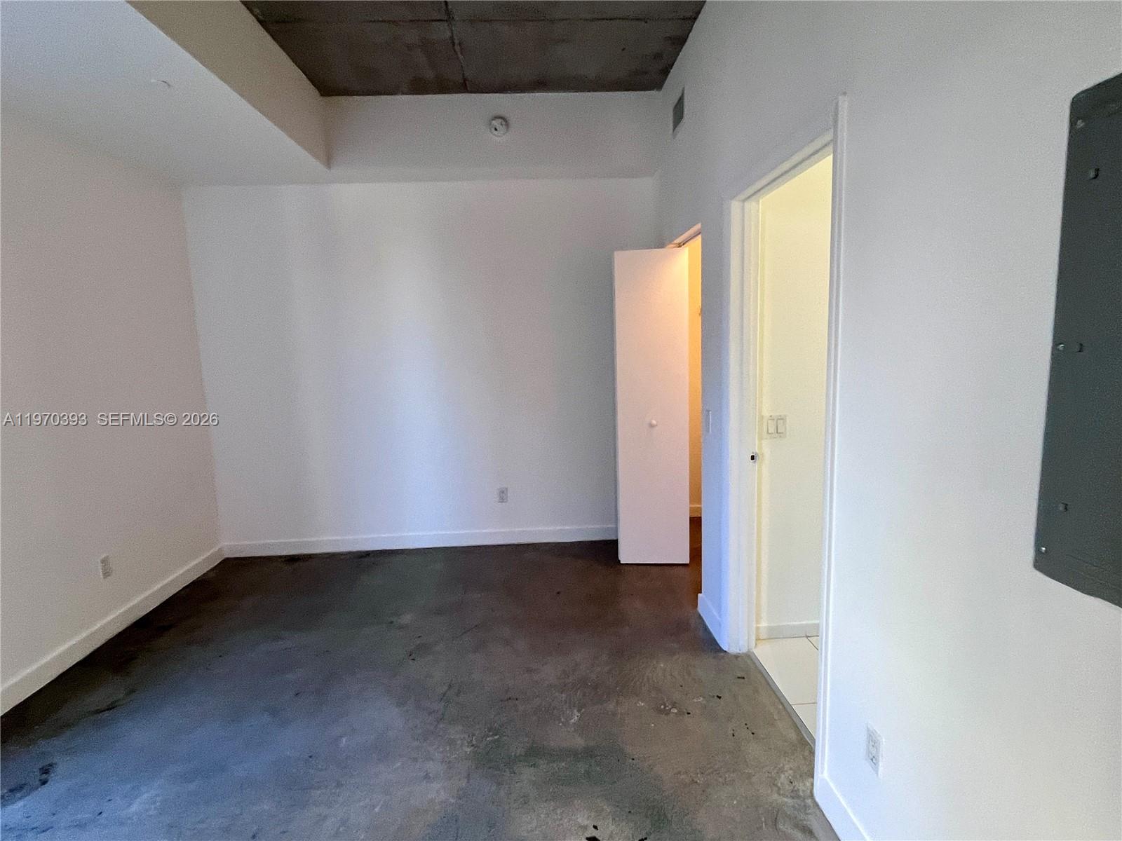 151 SE 1st St # 506
