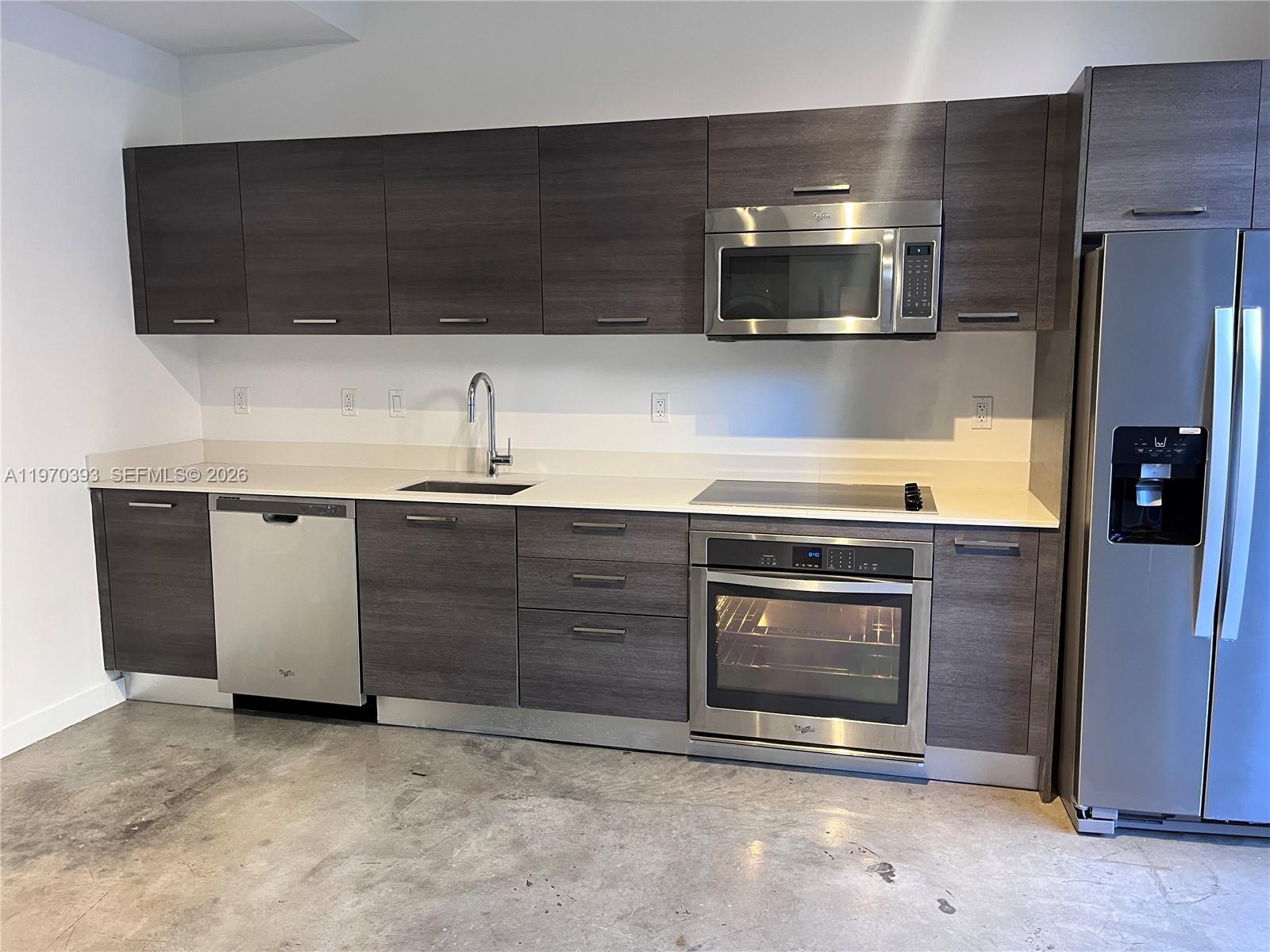 151 SE 1st St # 506