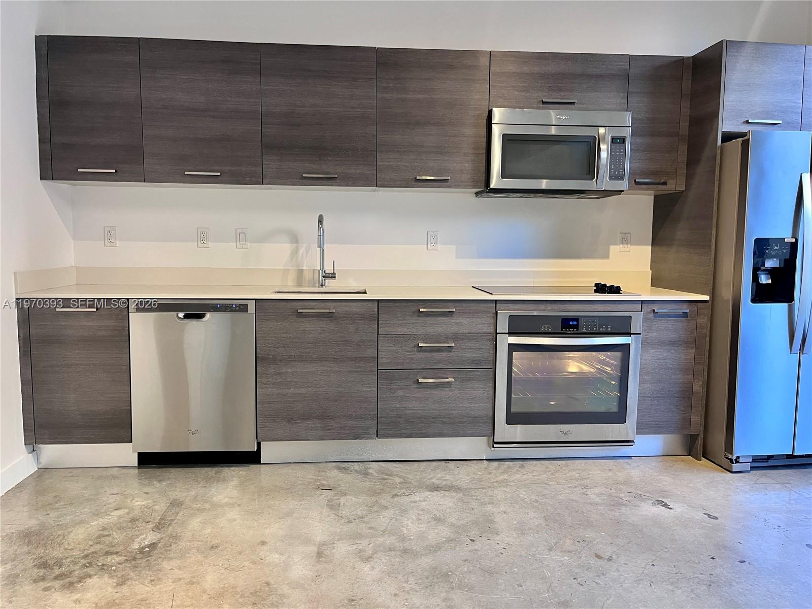 151 SE 1st St # 506