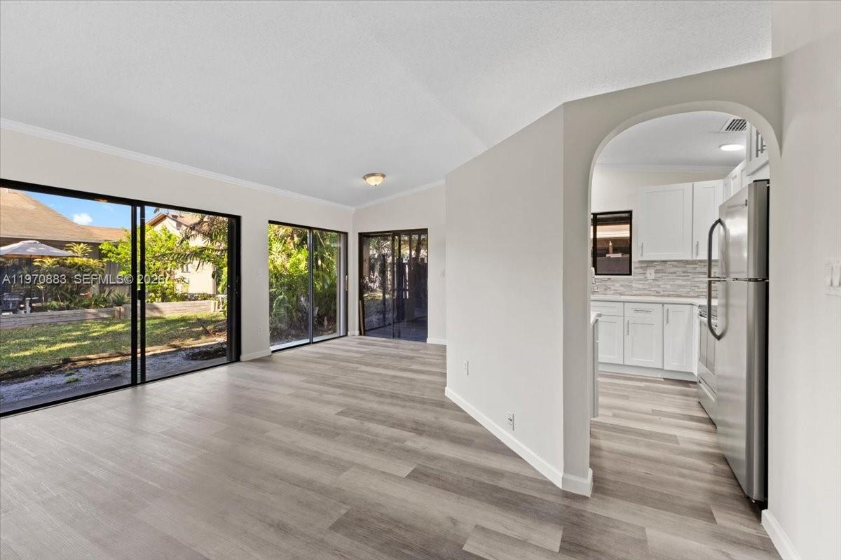 9701 W Daffodil Ln # 9701