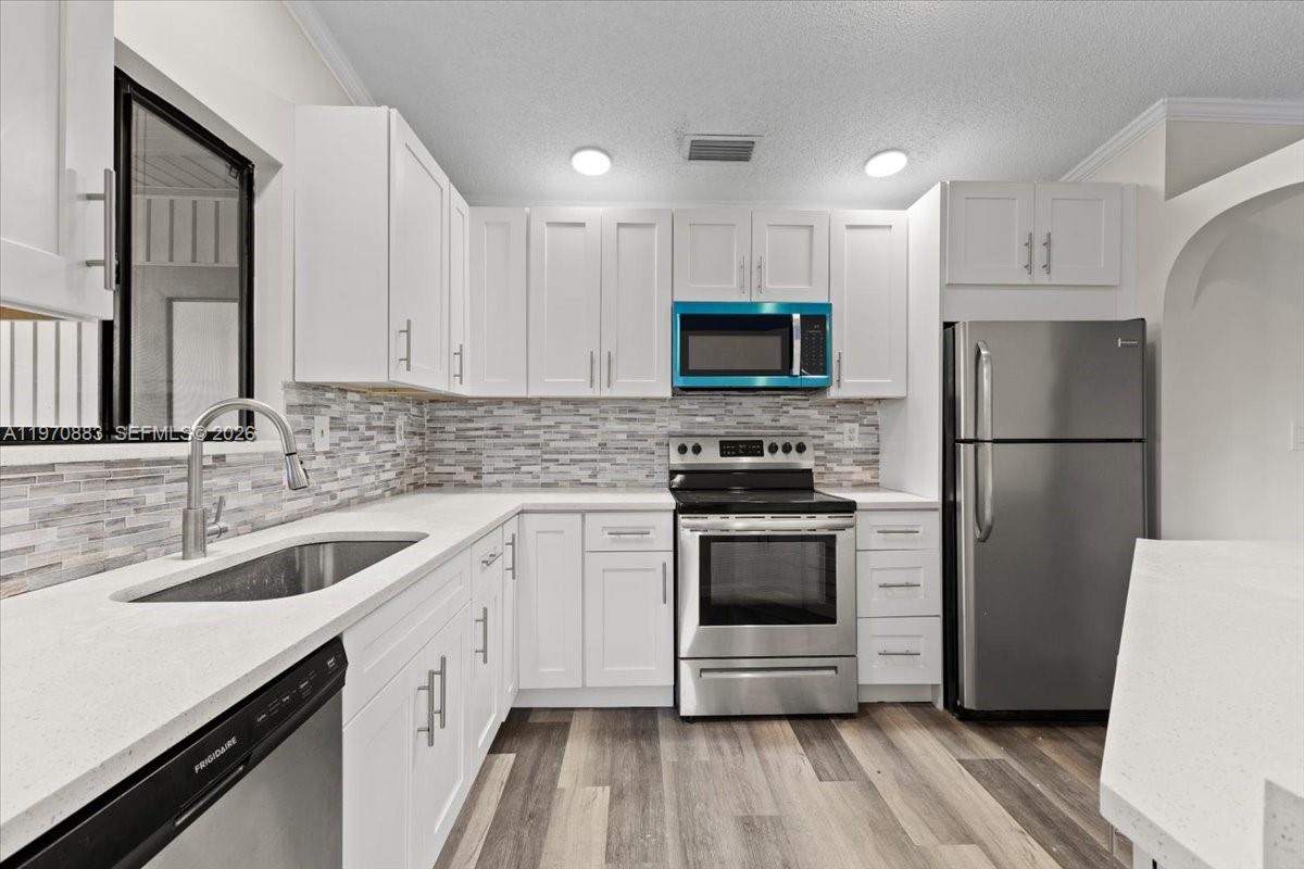 9701 W Daffodil Ln # 9701