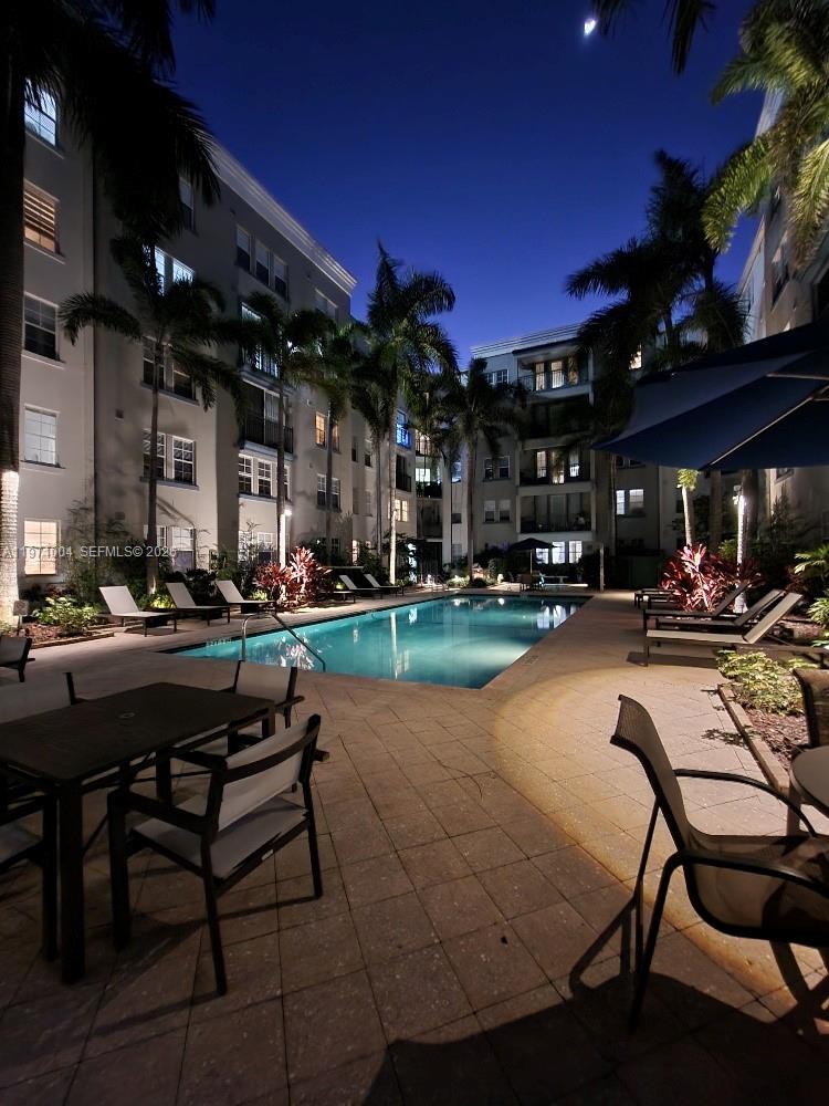 533 NE 3rd Ave # 540