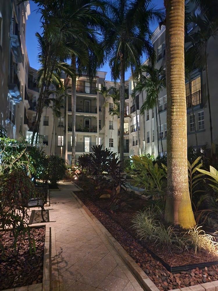 533 NE 3rd Ave # 540