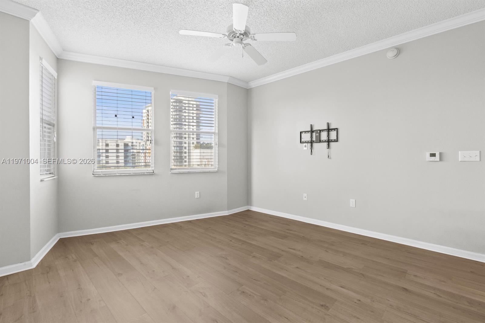 533 NE 3rd Ave # 540