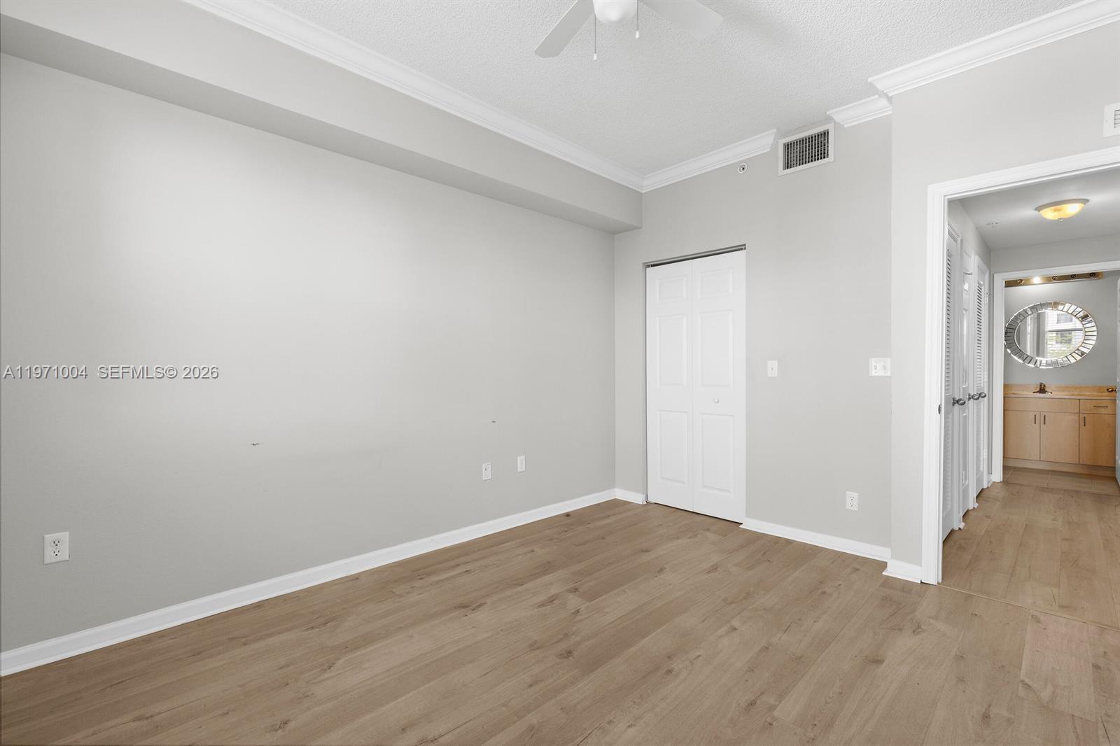 533 NE 3rd Ave # 540