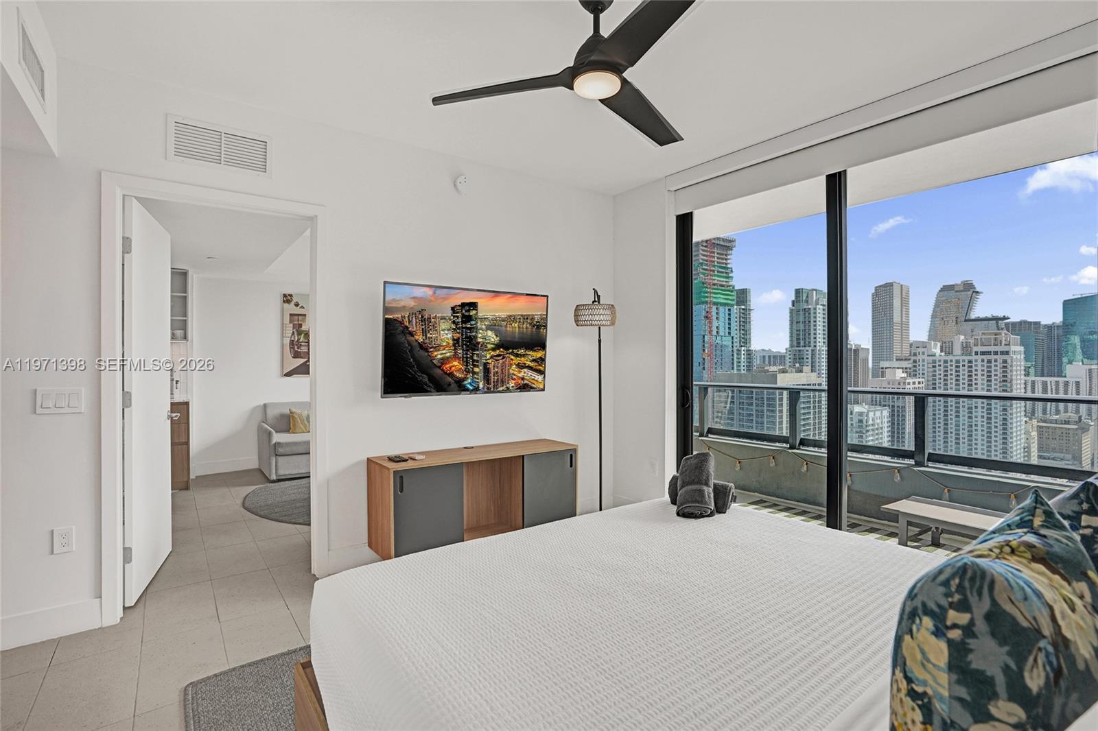 159 NE 6th St # 3214