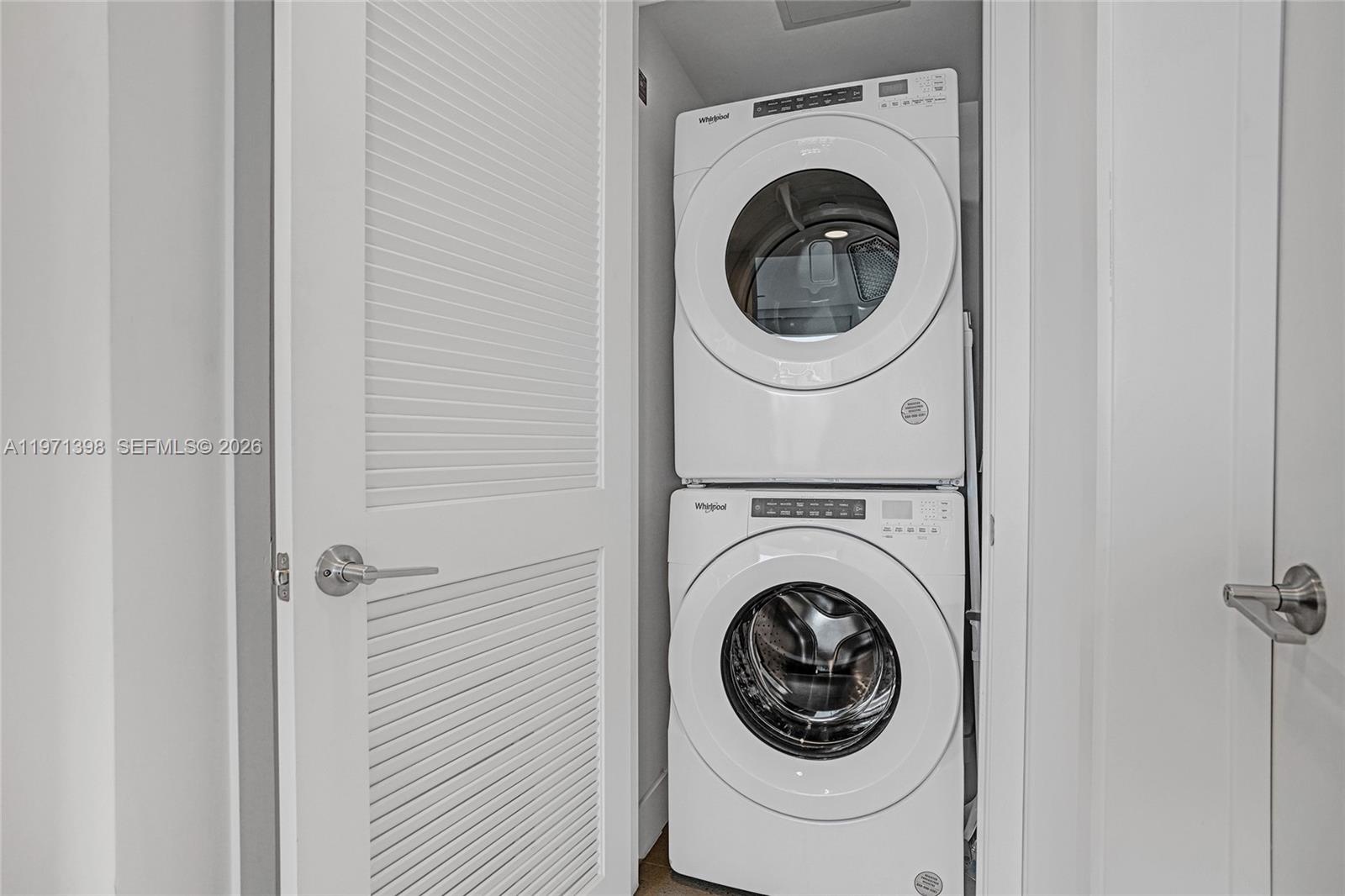 159 NE 6th St # 3214