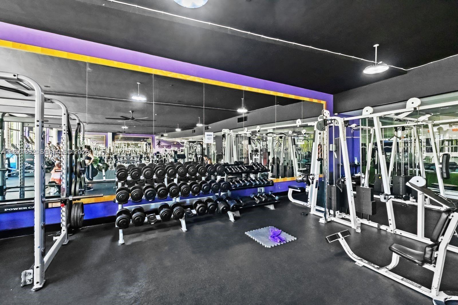 1000 West Ave # 914