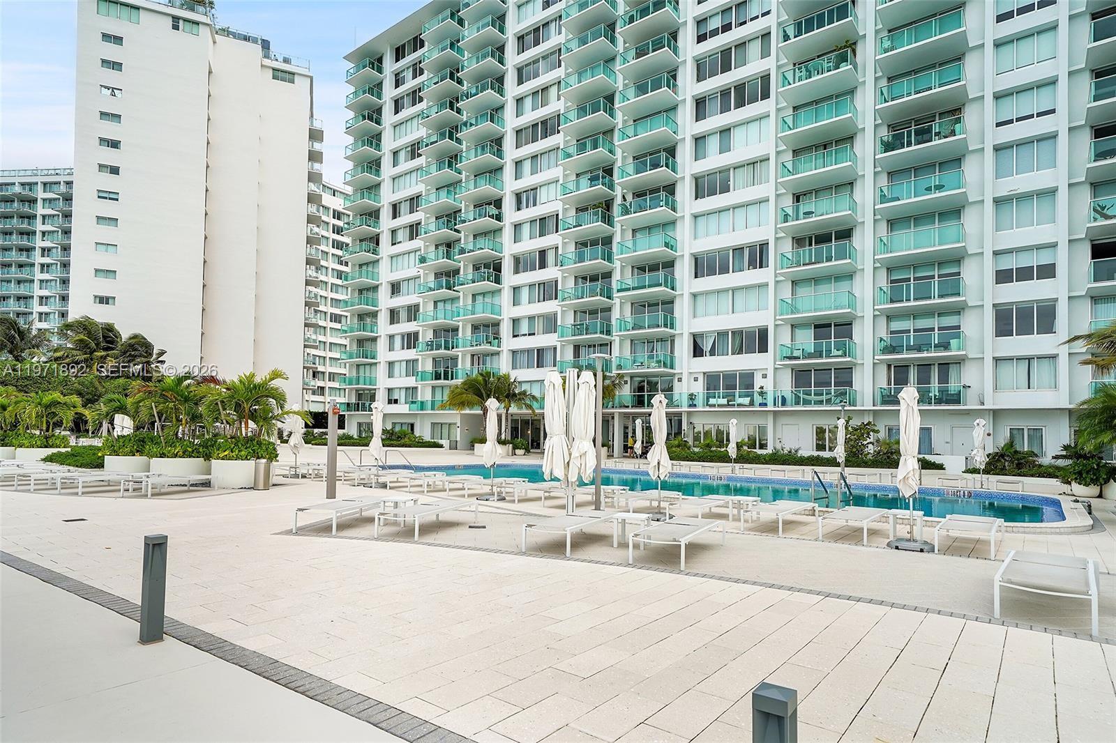 1000 West Ave # 914