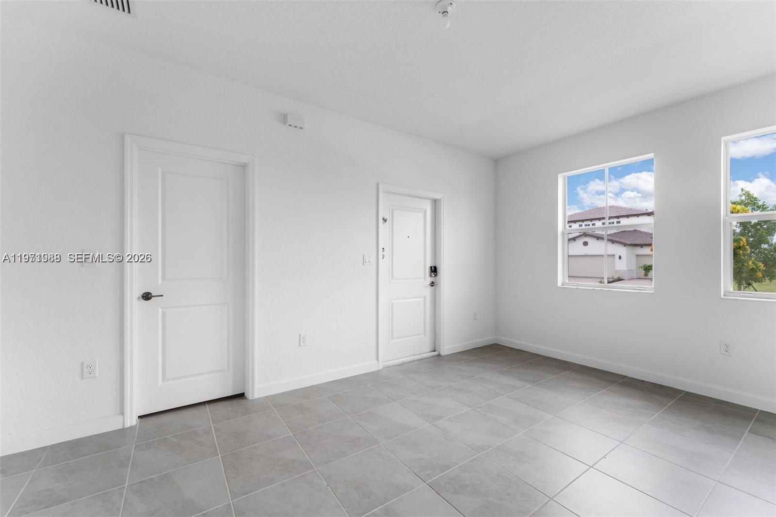 2960 SE 23rd Ave # 2960