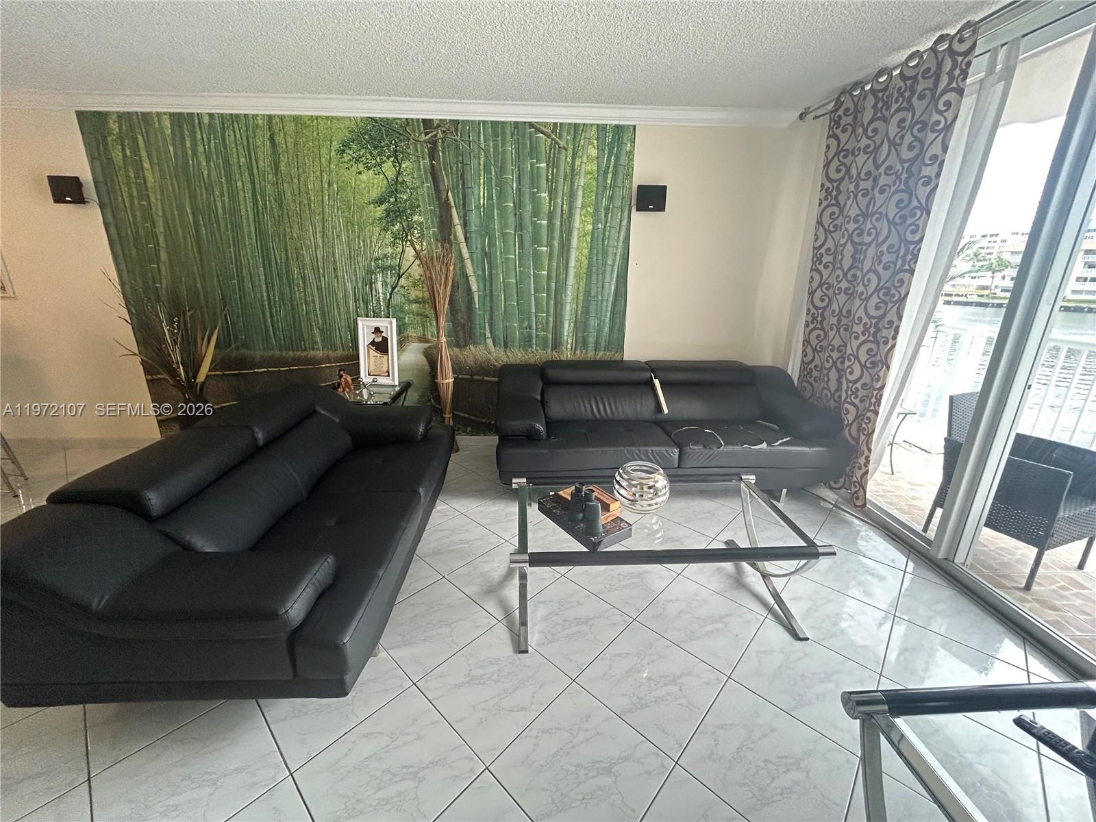 121 Golden Isles Dr # 104