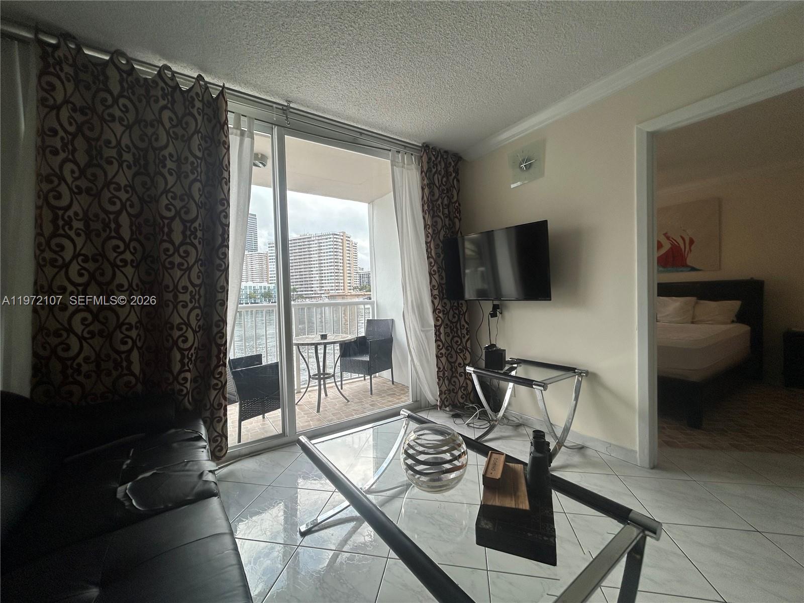 121 Golden Isles Dr # 104