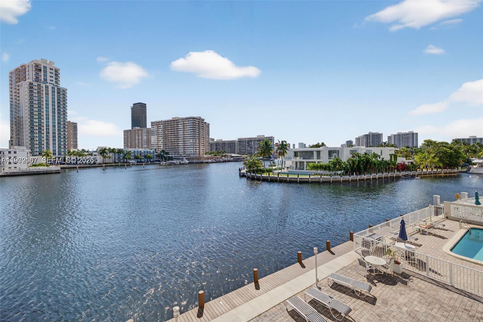 121 Golden Isles Dr # 104