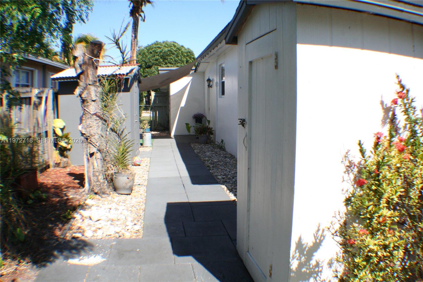6532 Mayo St