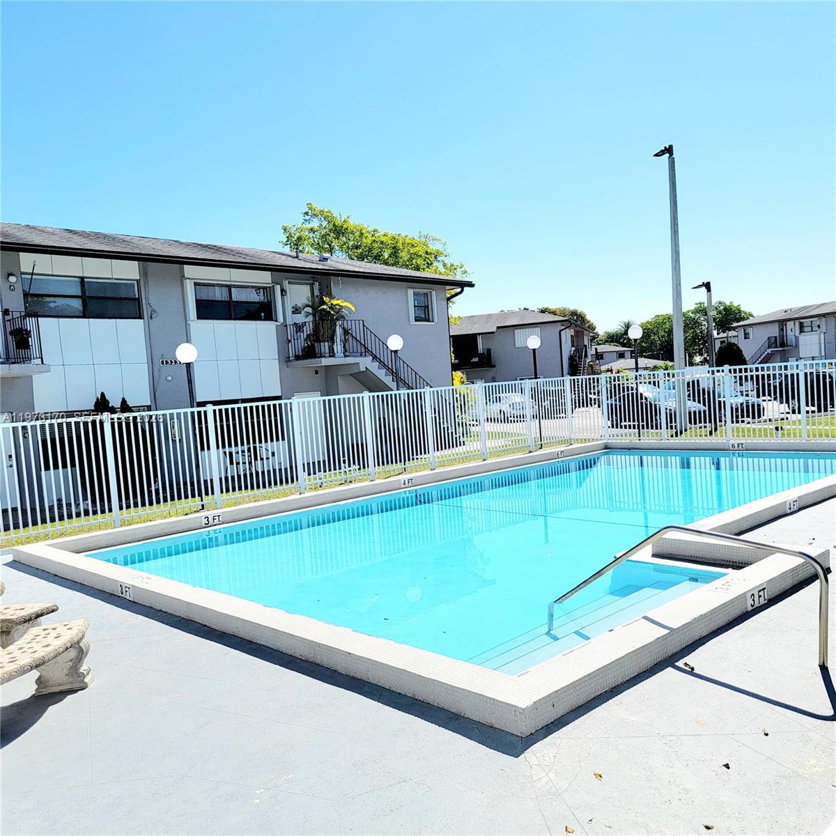 13271 SW 17th Ln # 25 Unit: 6-25