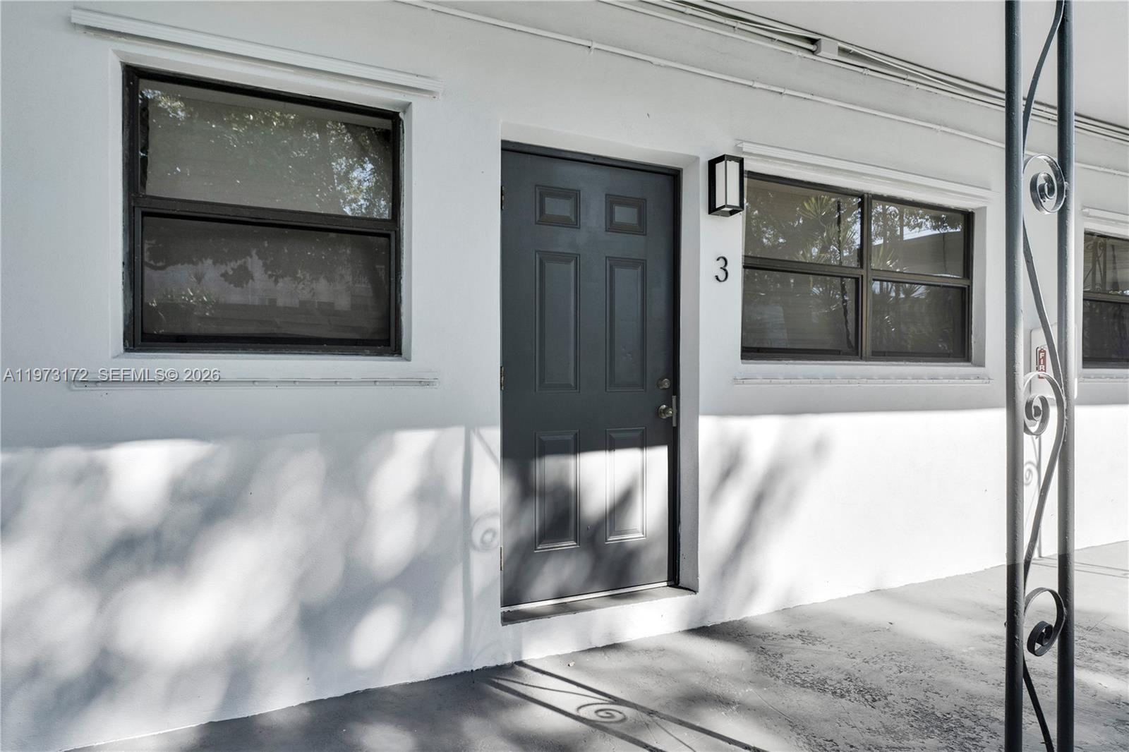 13390 NE 6th Ave # 3