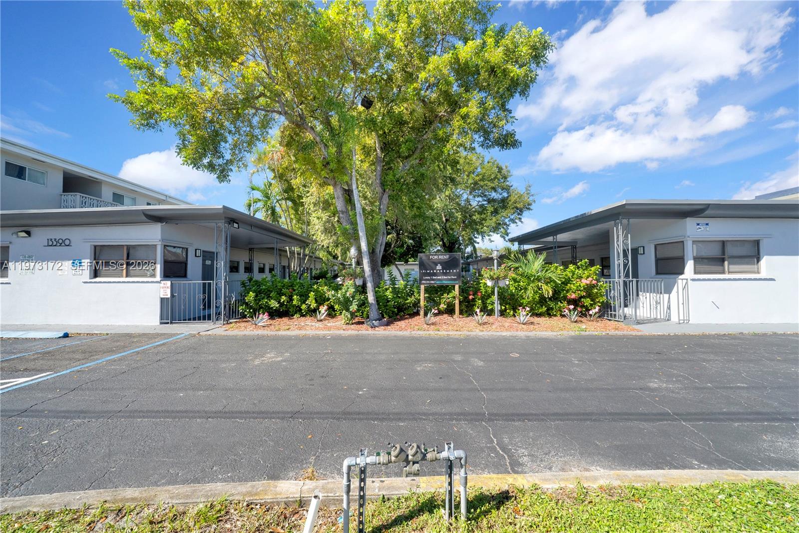 13390 NE 6th Ave # 3