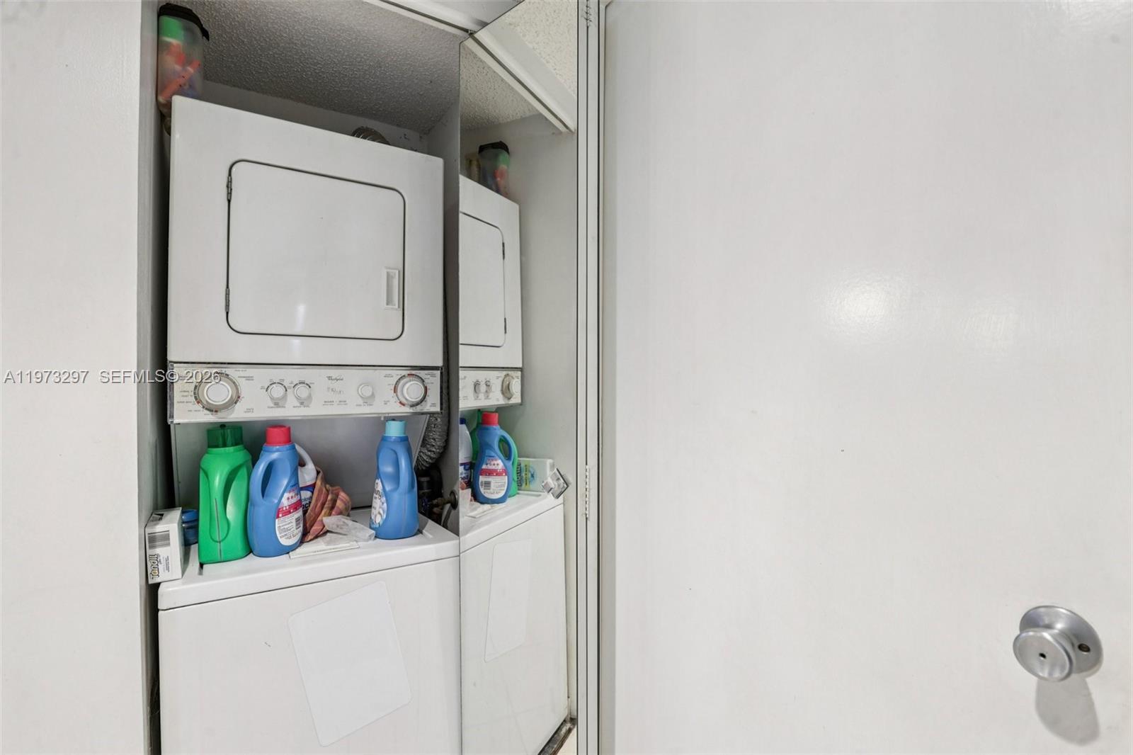 901 SW 138th Ave # 108C