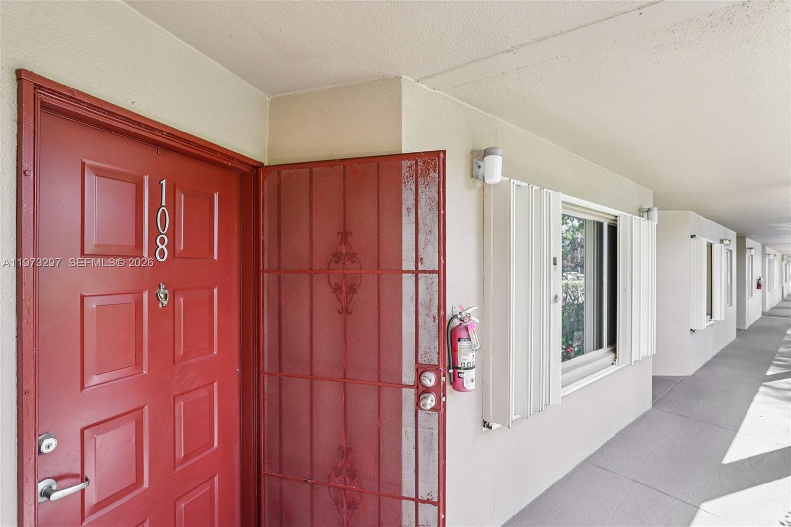 901 SW 138th Ave # 108C