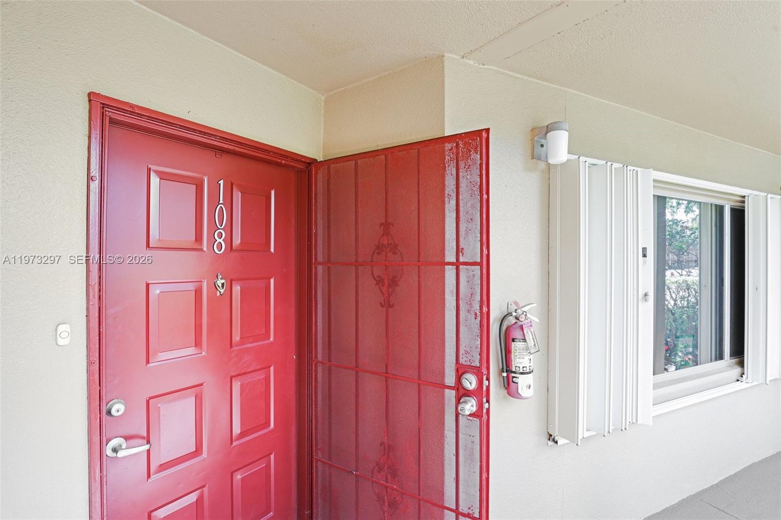 901 SW 138th Ave # 108C