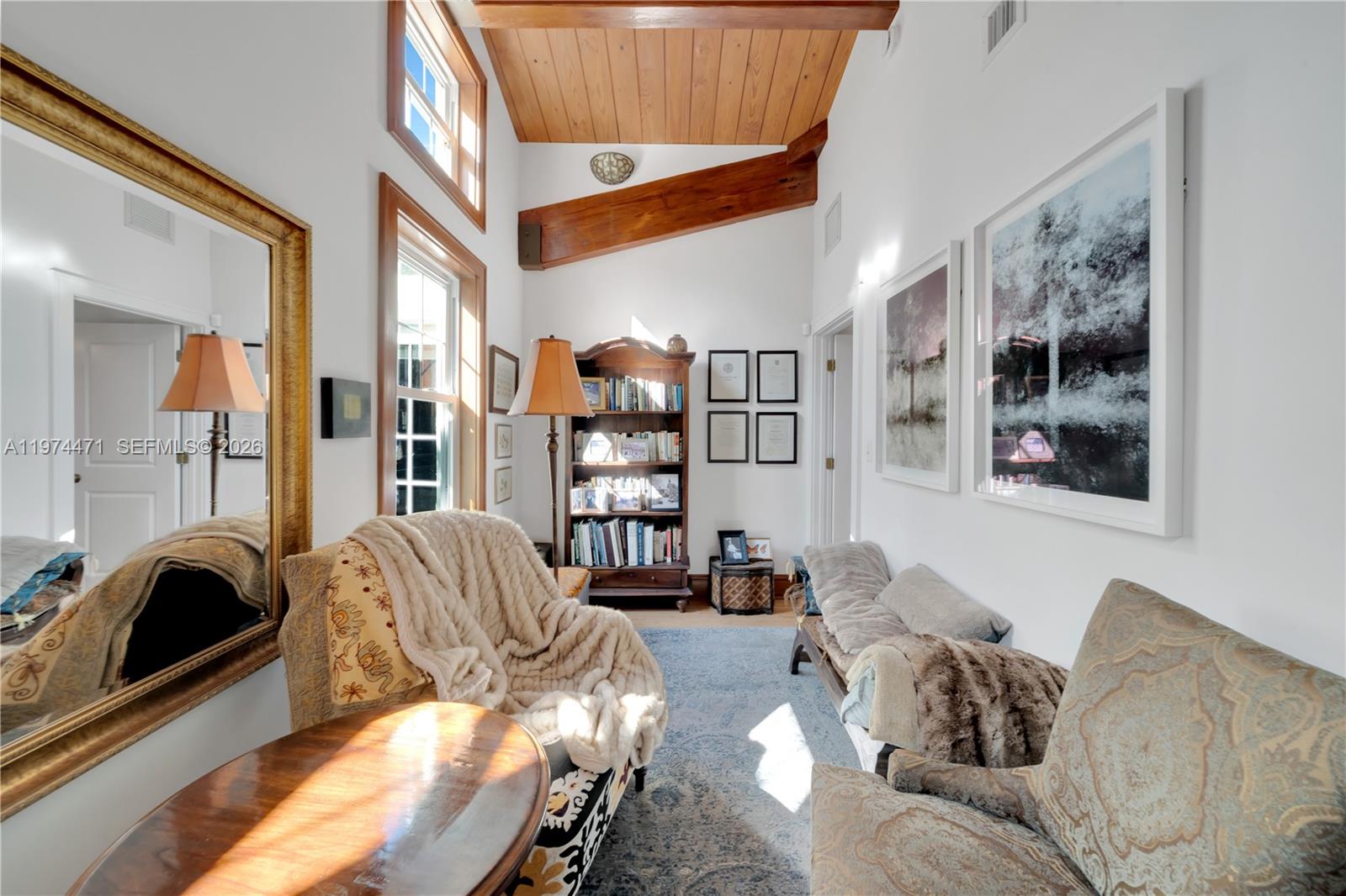 1720 Espanola Dr