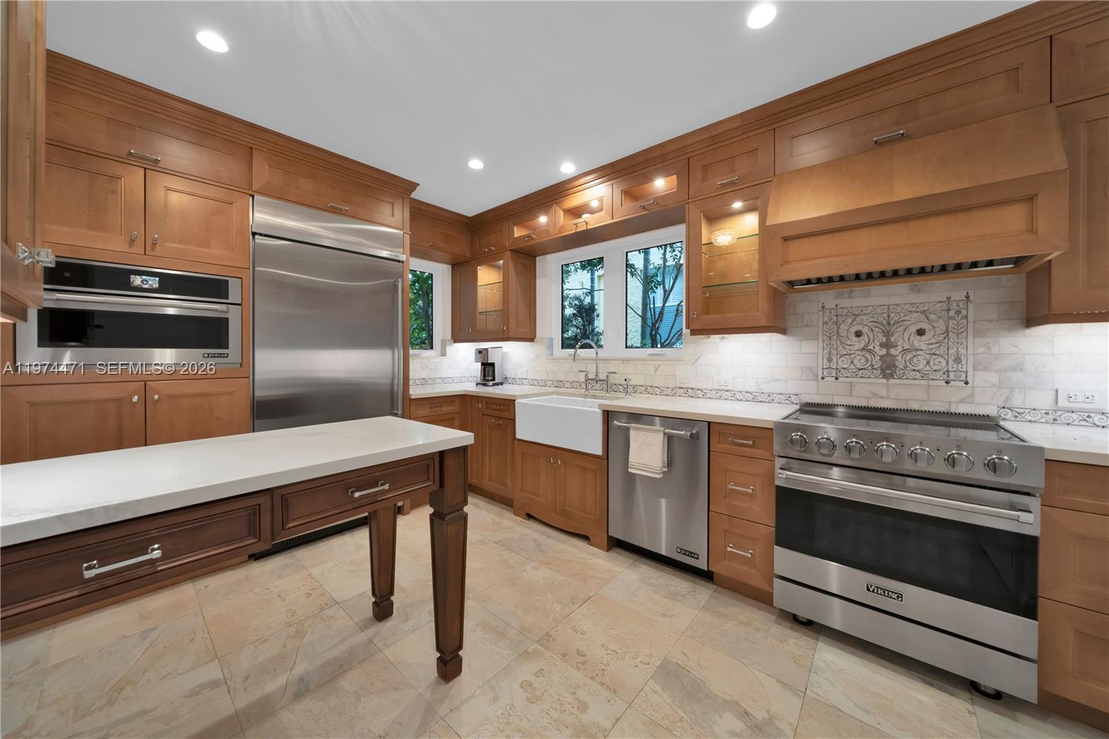 1720 Espanola Dr