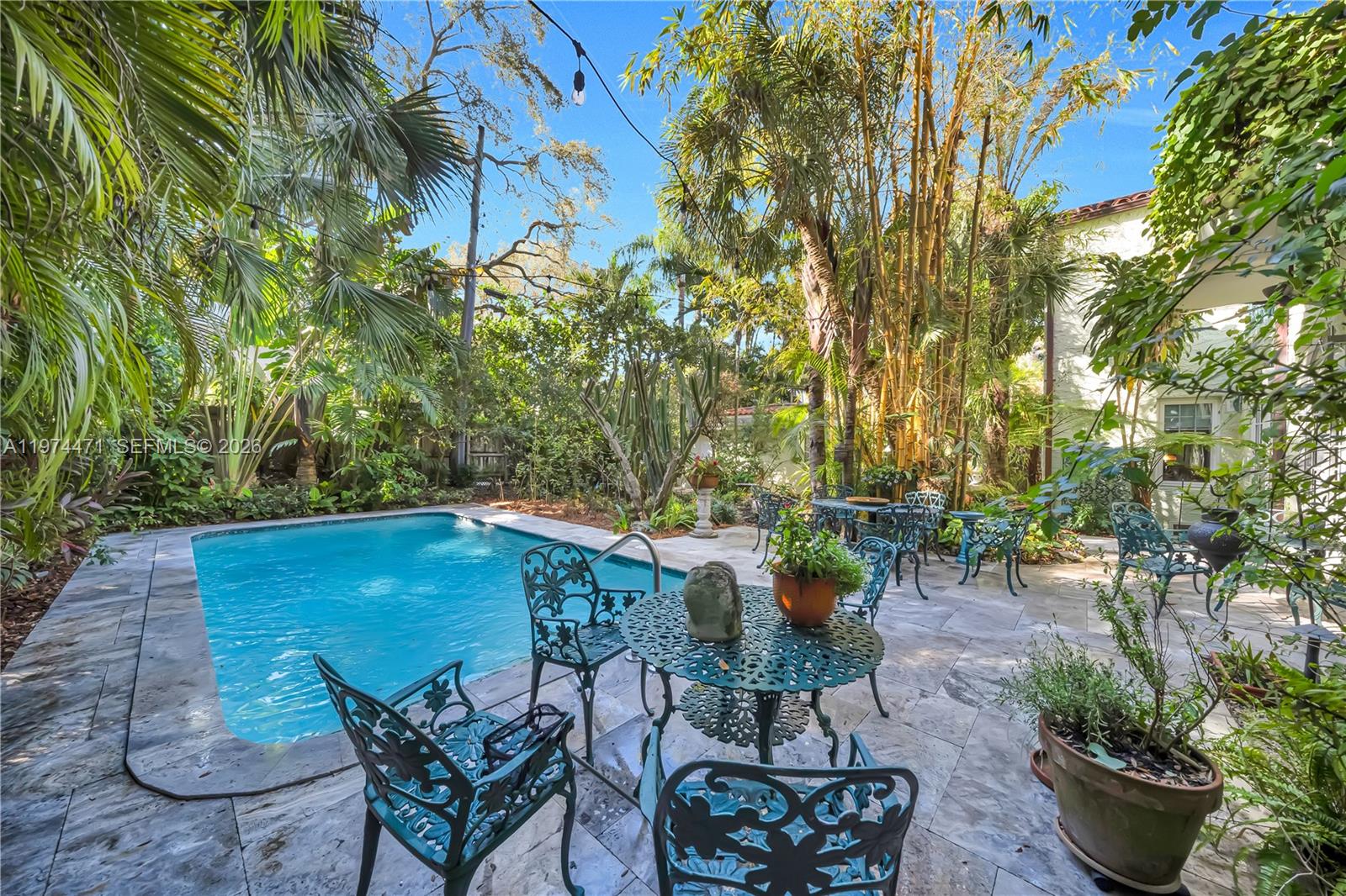 1720 Espanola Dr
