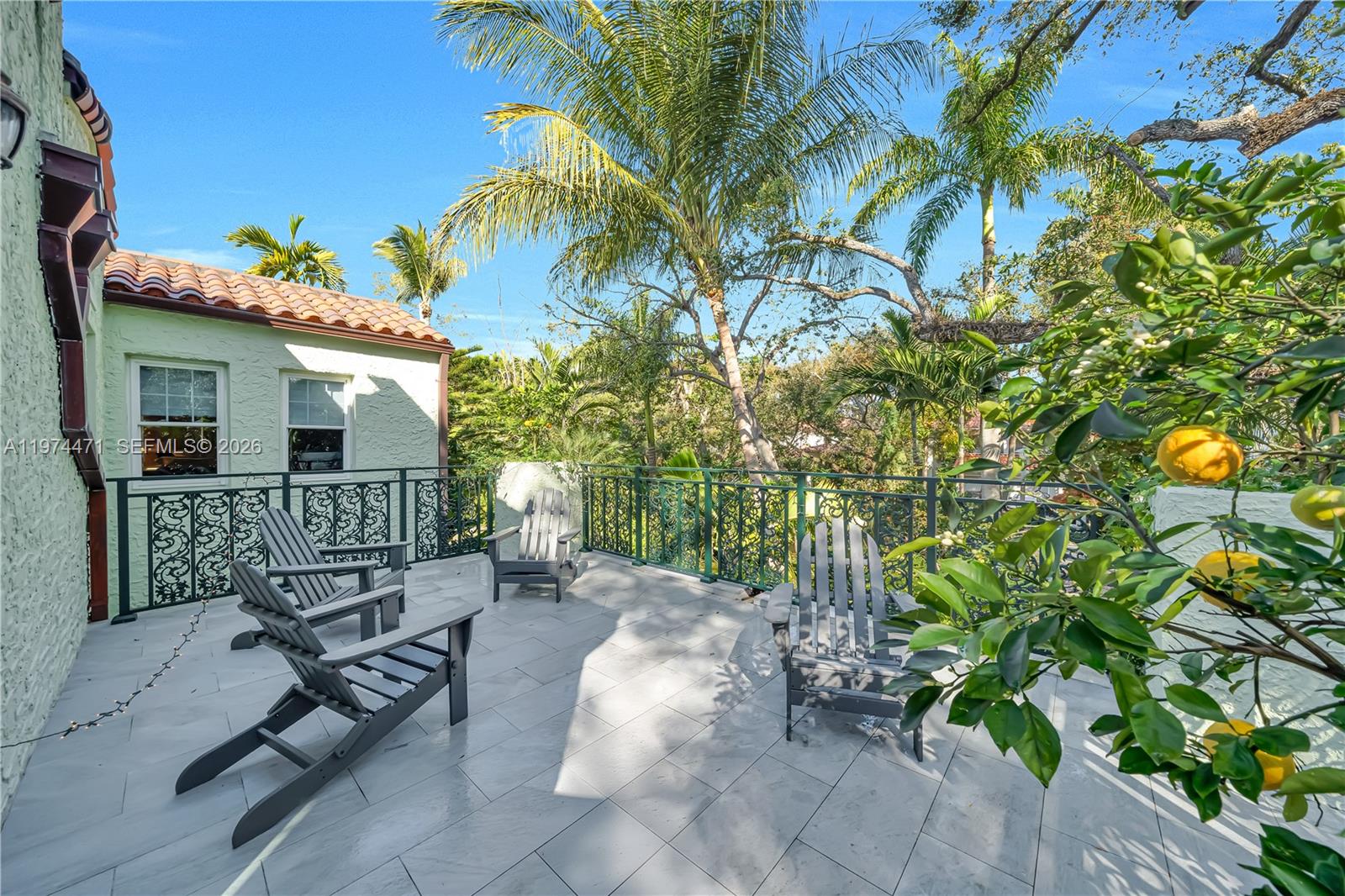 1720 Espanola Dr