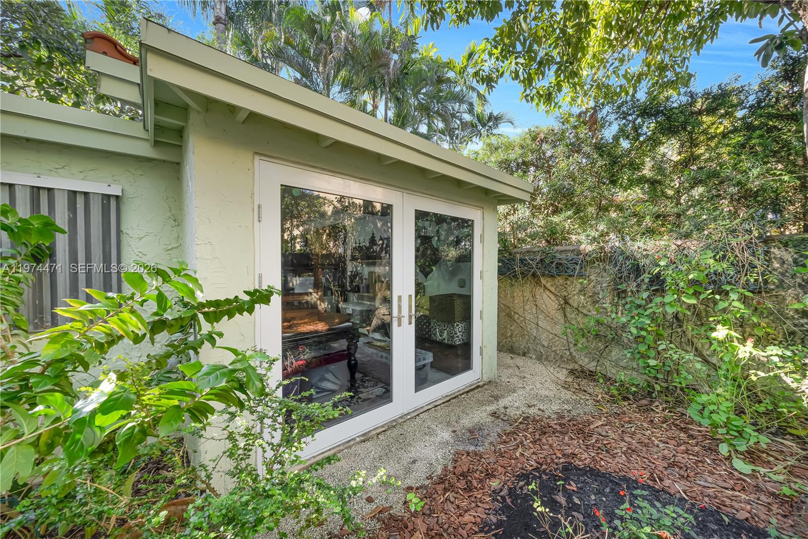 1720 Espanola Dr