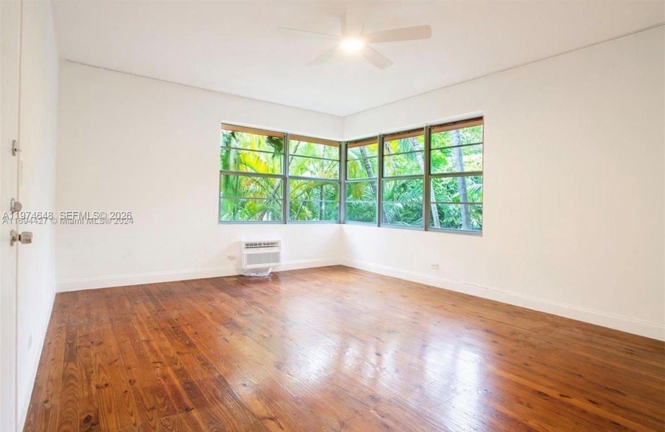 1135 Meridian Ave # 4