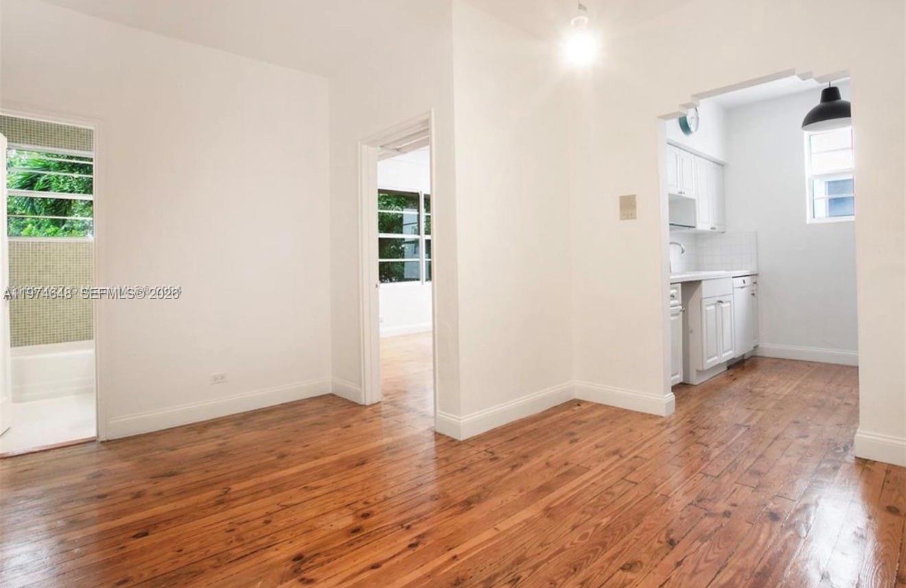 1135 Meridian Ave # 4