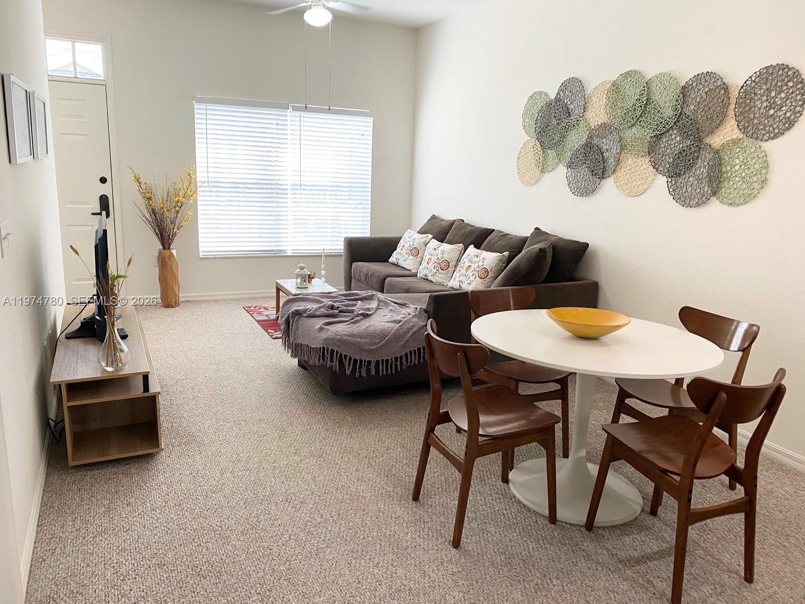 2220 San Vittorino # 106