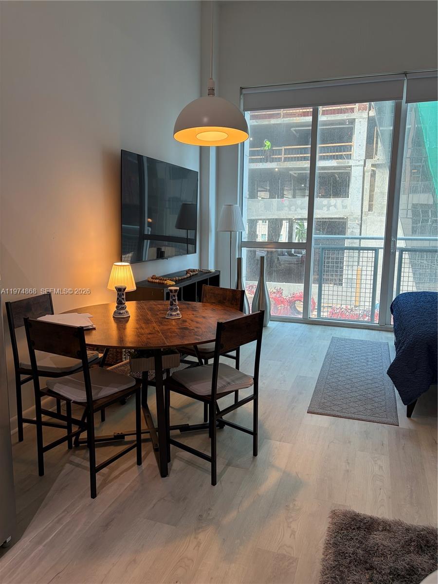 244 Biscayne Blvd # 341