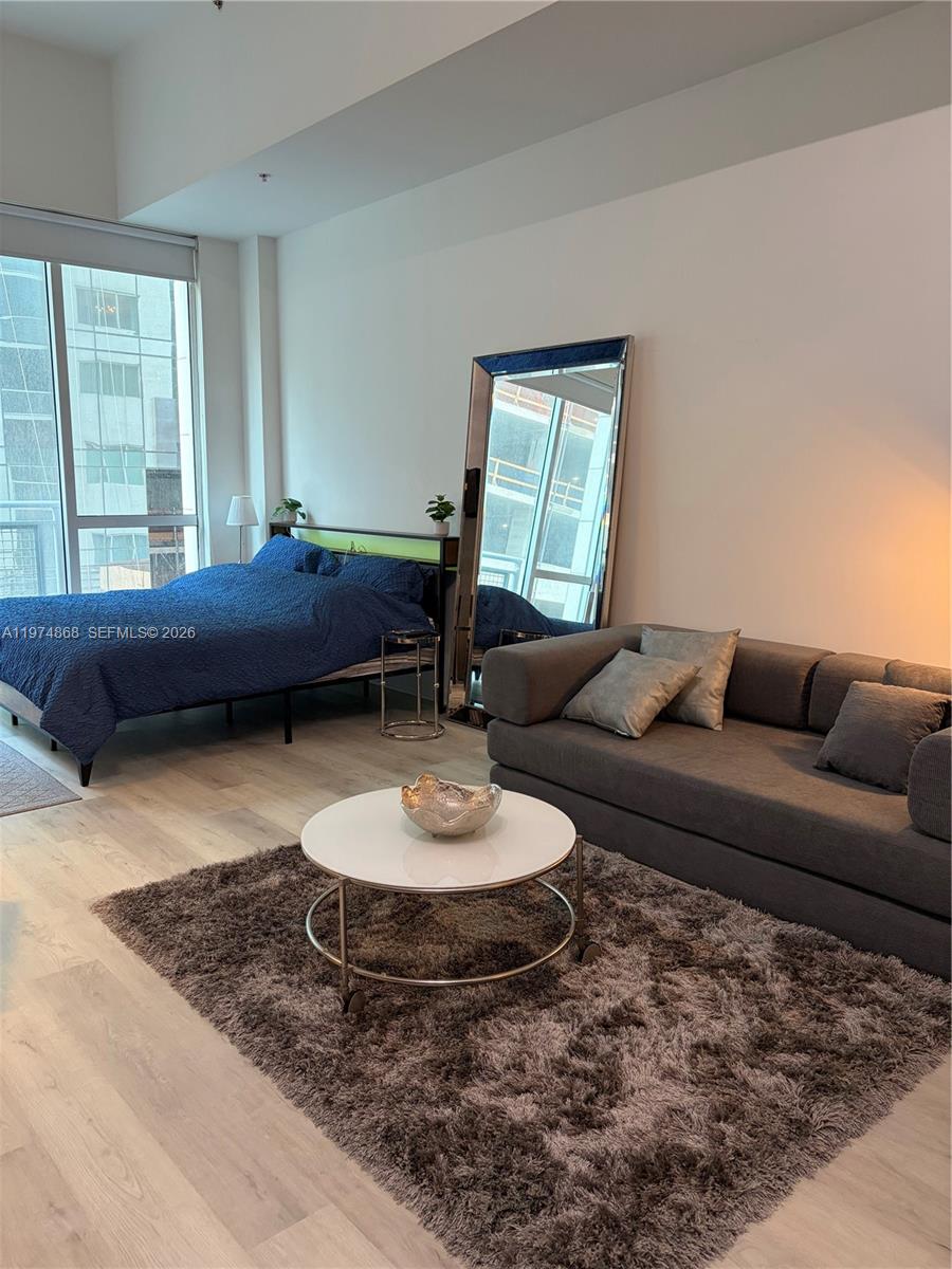 244 Biscayne Blvd # 341