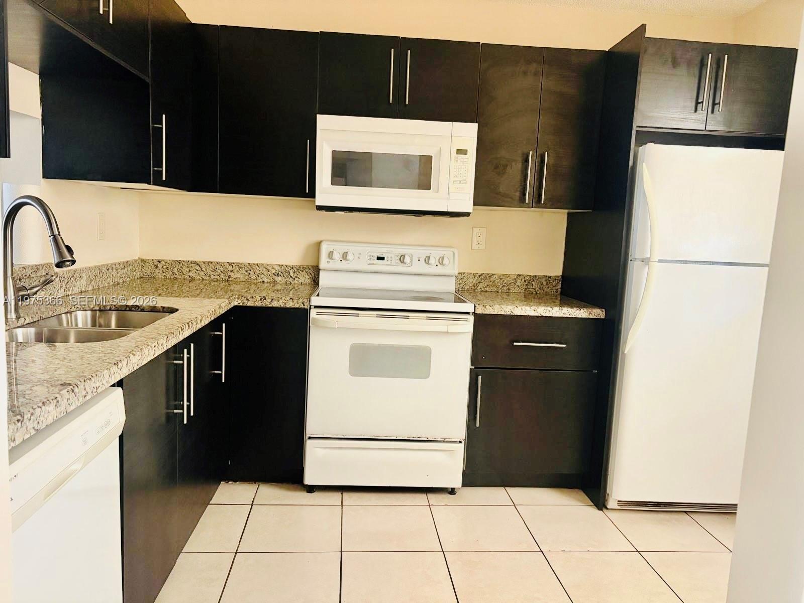 1800 SW 81st Ave # 1100