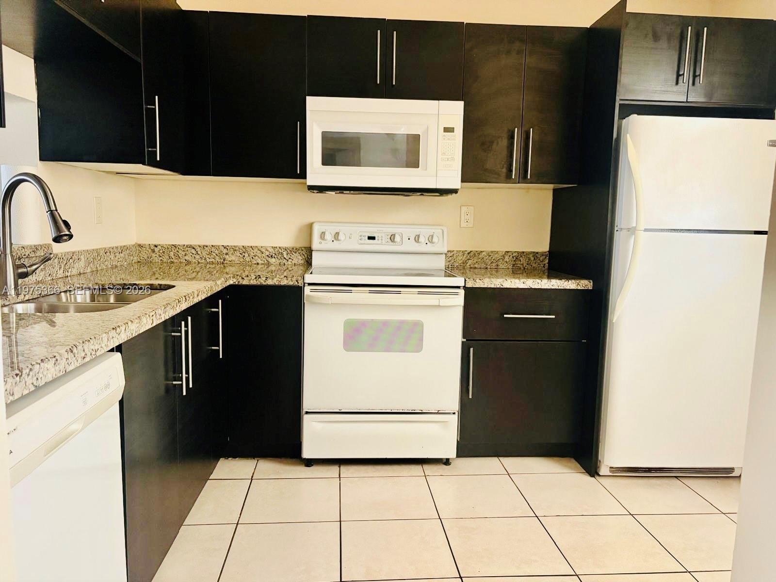 1800 SW 81st Ave # 1100