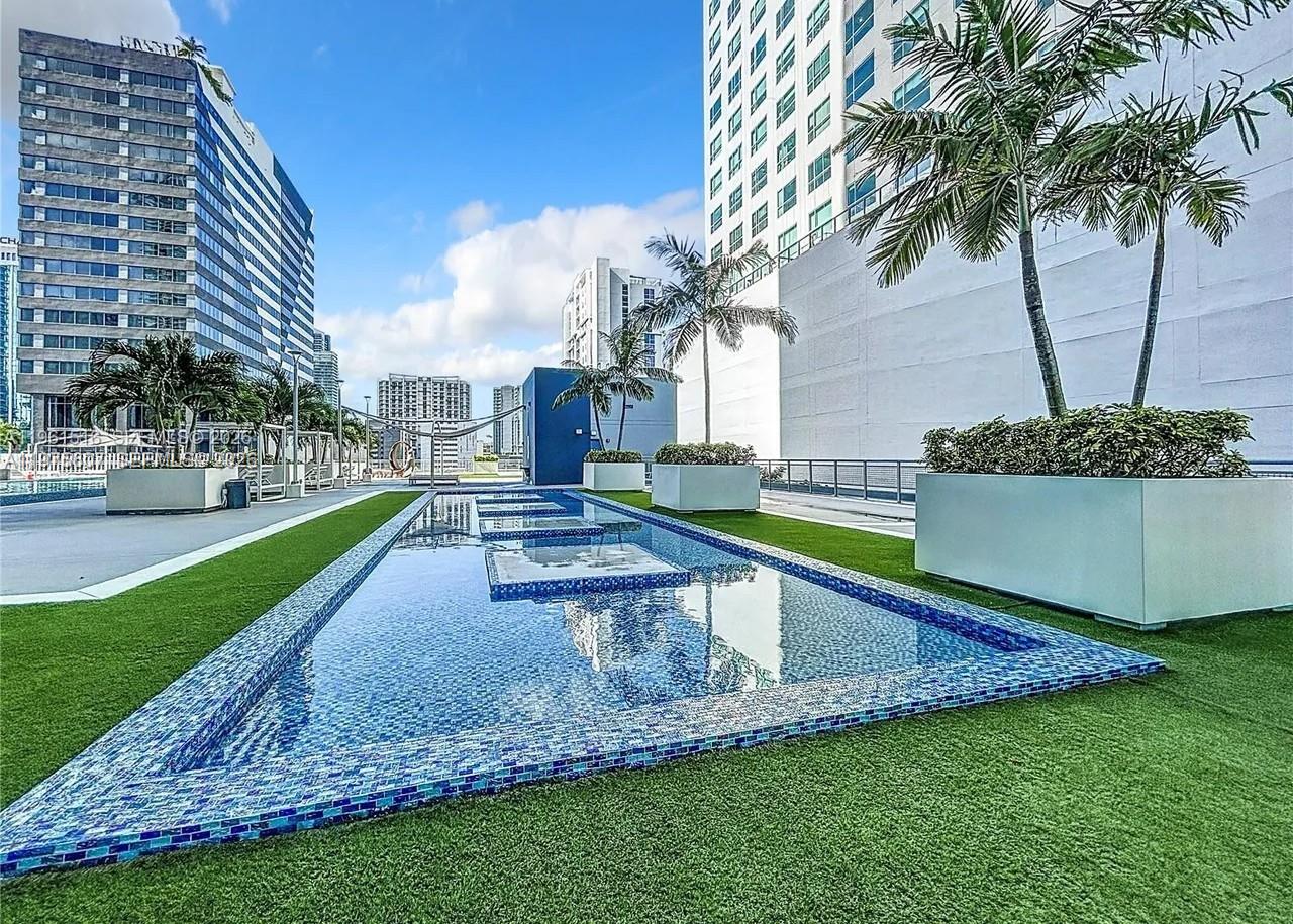 690 SW 1st Ct # 1934