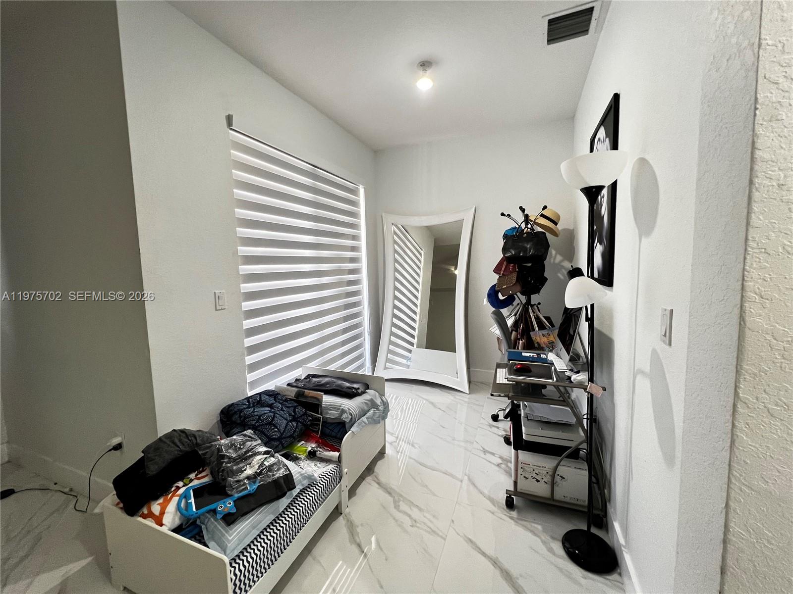 748 NE 34th Ave # 748