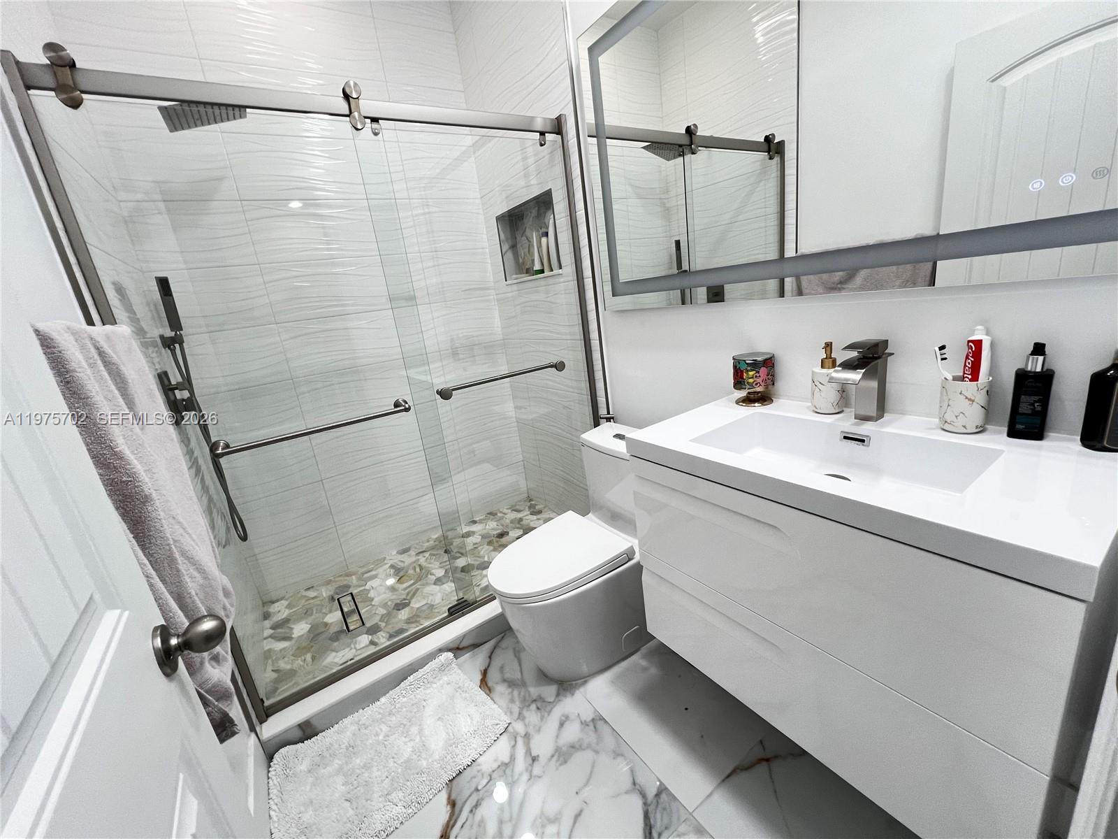 748 NE 34th Ave # 748