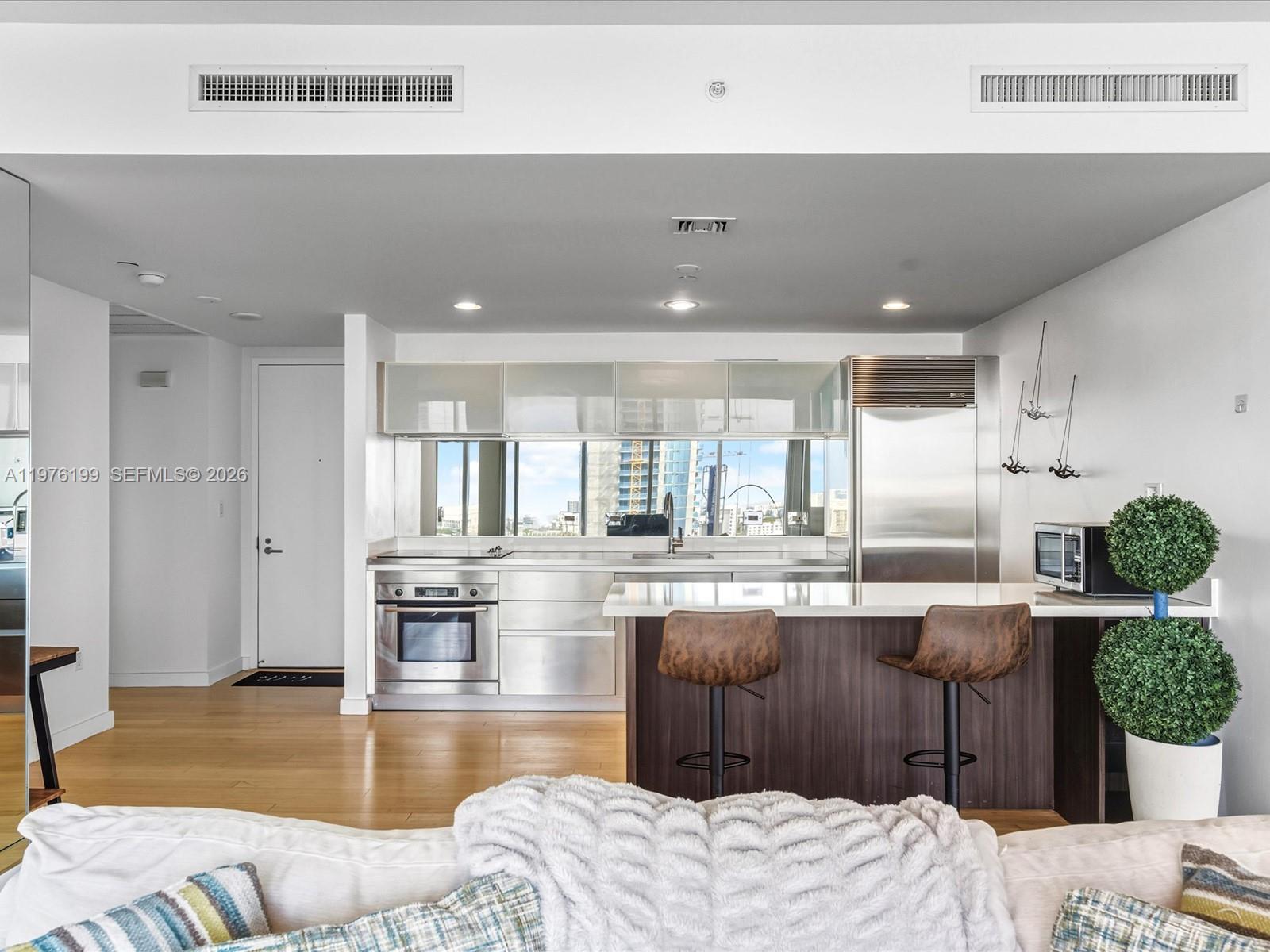 1040 Biscayne Blvd # 1107