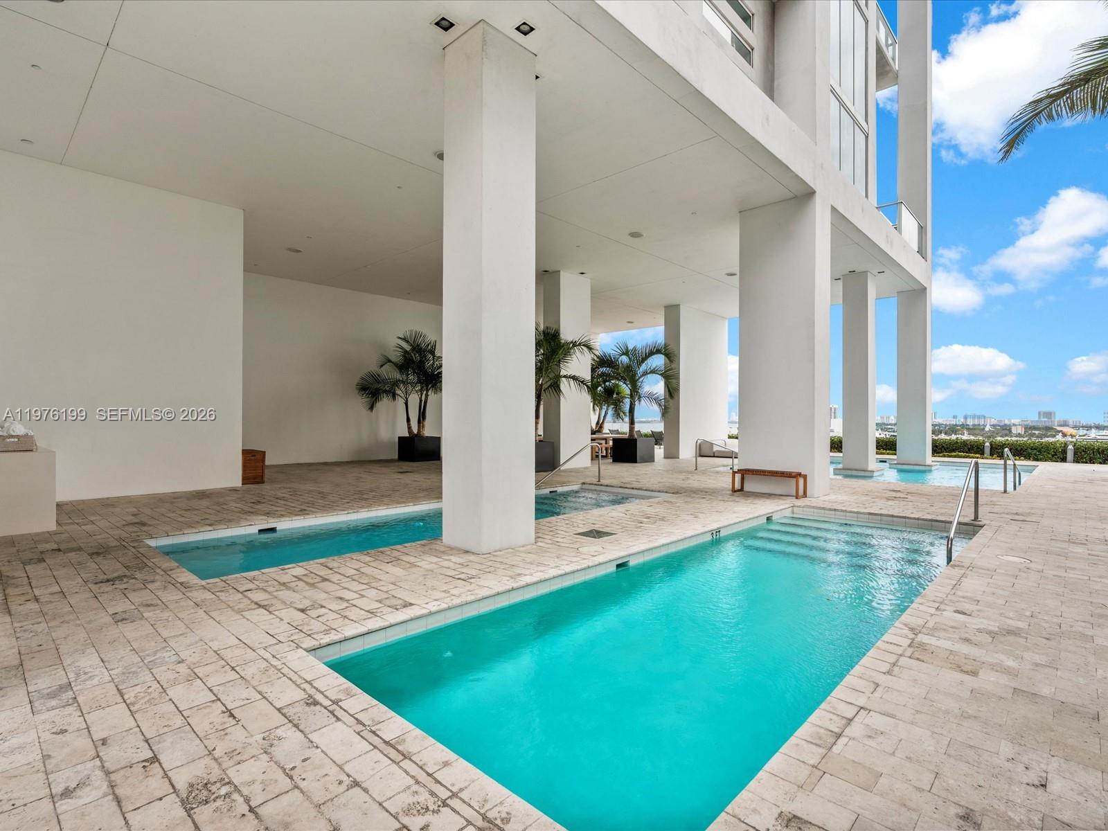 1040 Biscayne Blvd # 1107